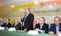 Abertura Oficial - 2011