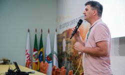 Frum Florestal debate formas de tornar mais rentvel a produo de erva-mate