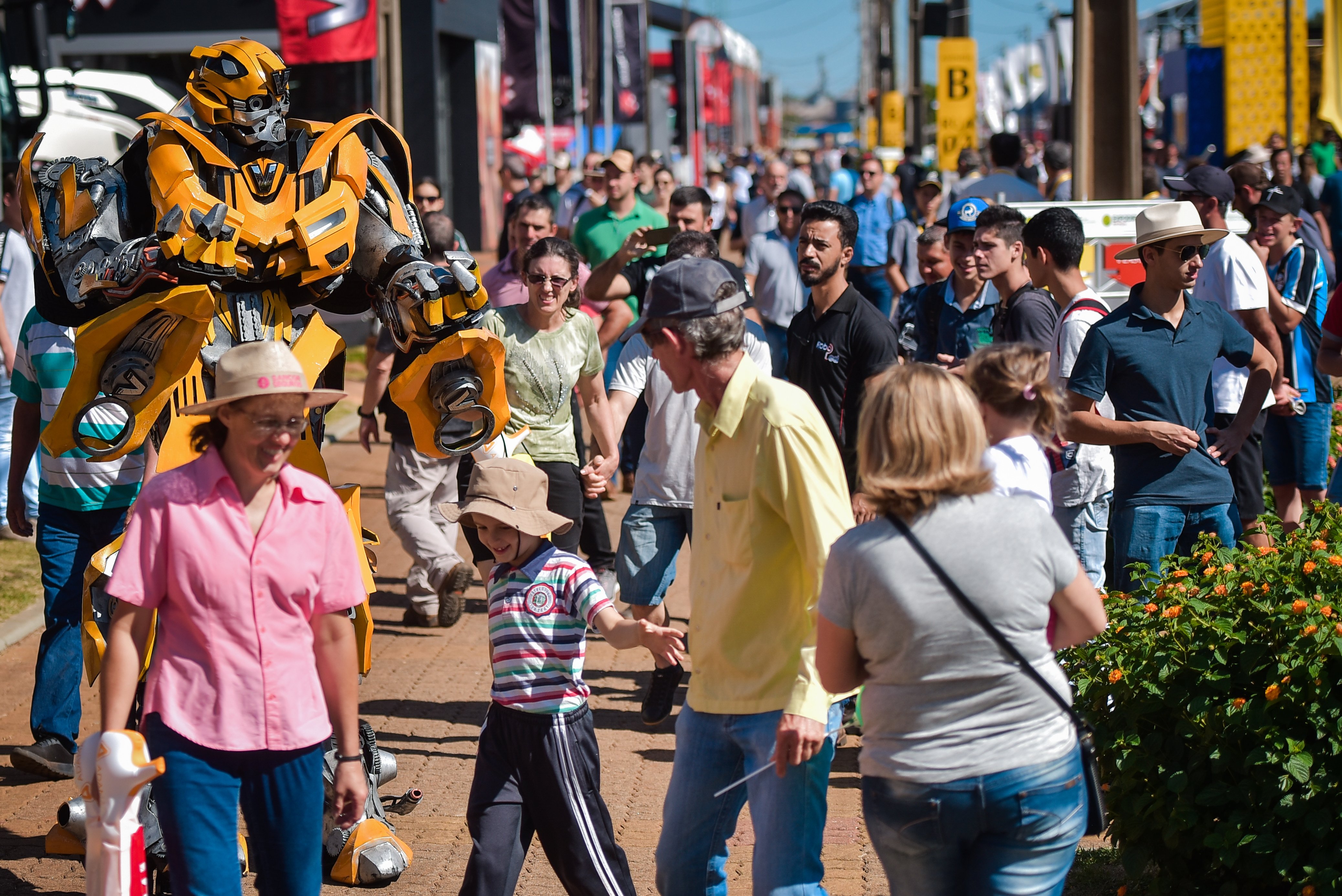 Segundo dia atrai 46,5 mil pessoas