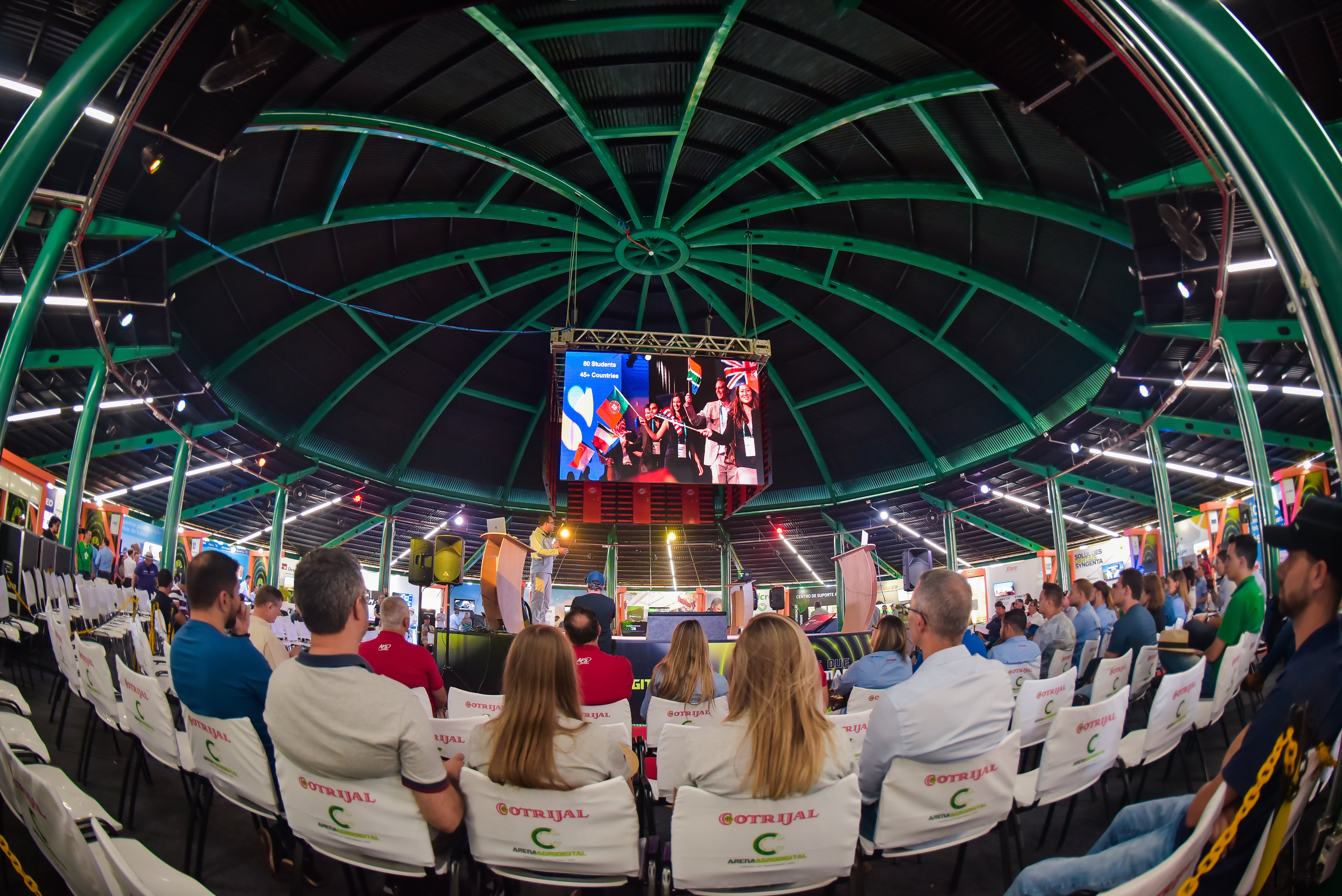 Tecnologia espacial ser� o futuro do agroneg�cio