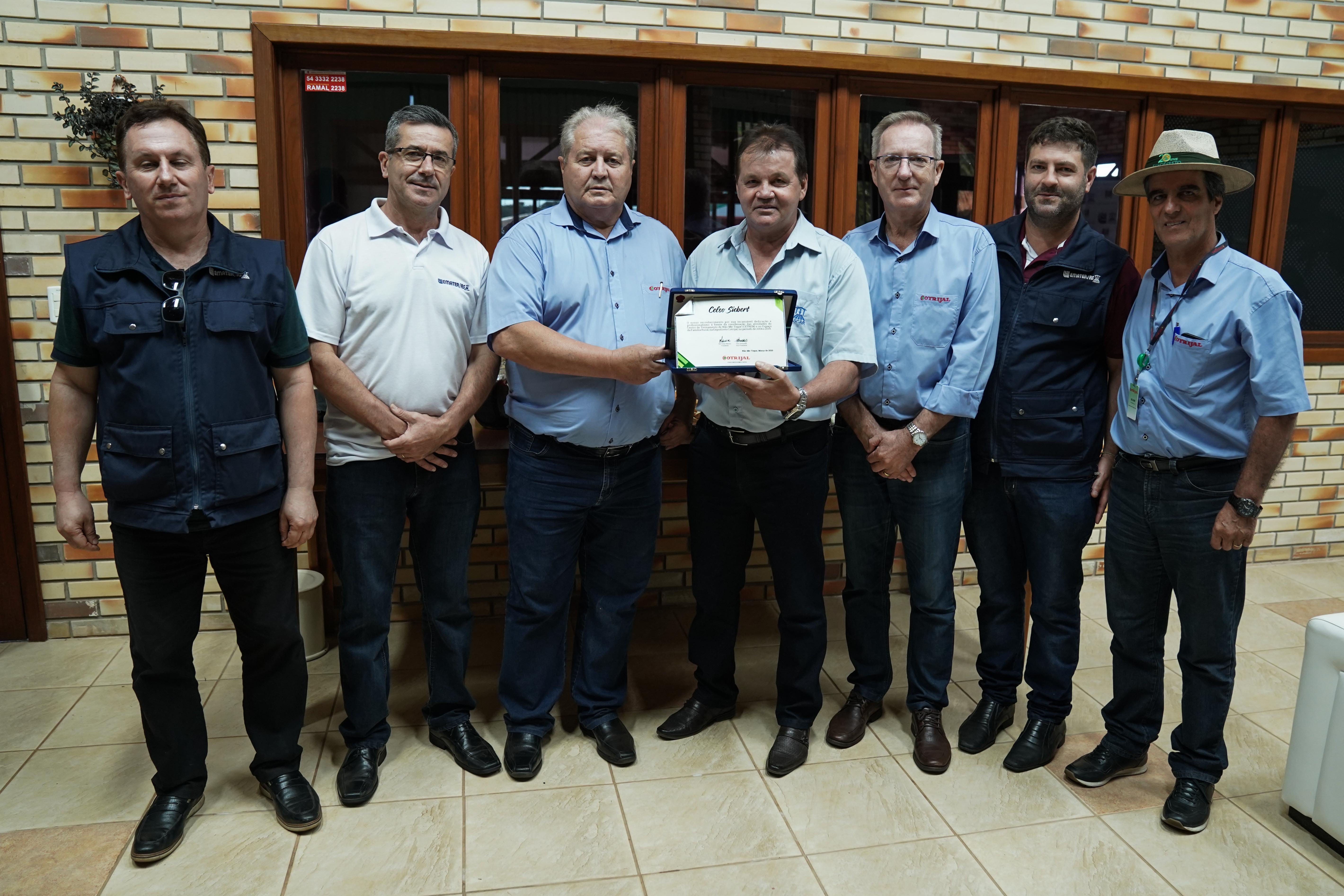 Expodireto Cotrijal e Emater/RS homenageiam Celso Siebert 