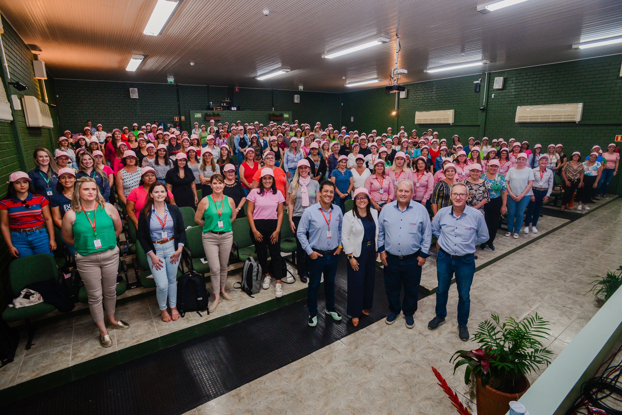 Protagonismo feminino � tema do 9� Encontro de Empres�rias Rurais Cotrijal