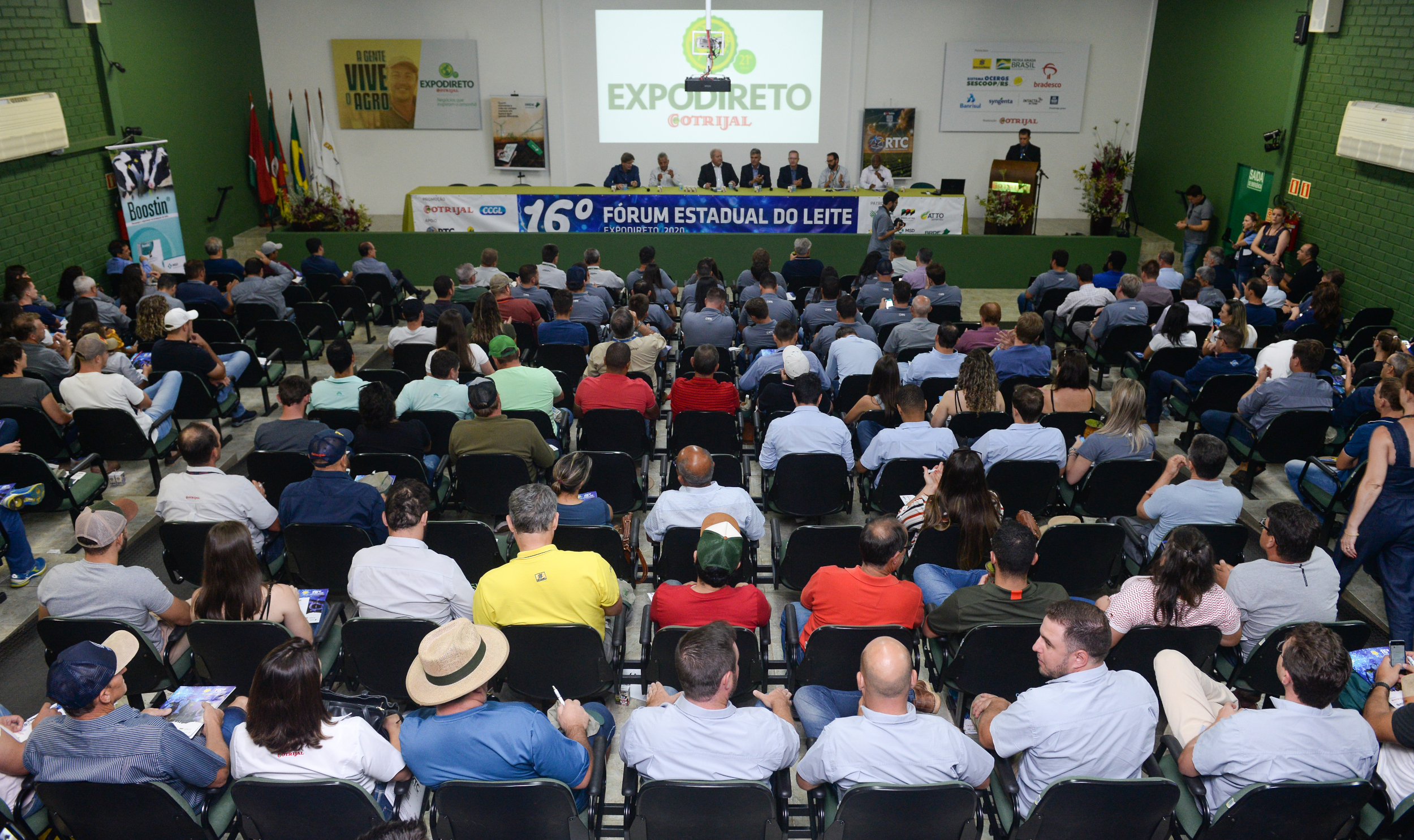 F�rum Estadual do Leite � sucesso de p�blico